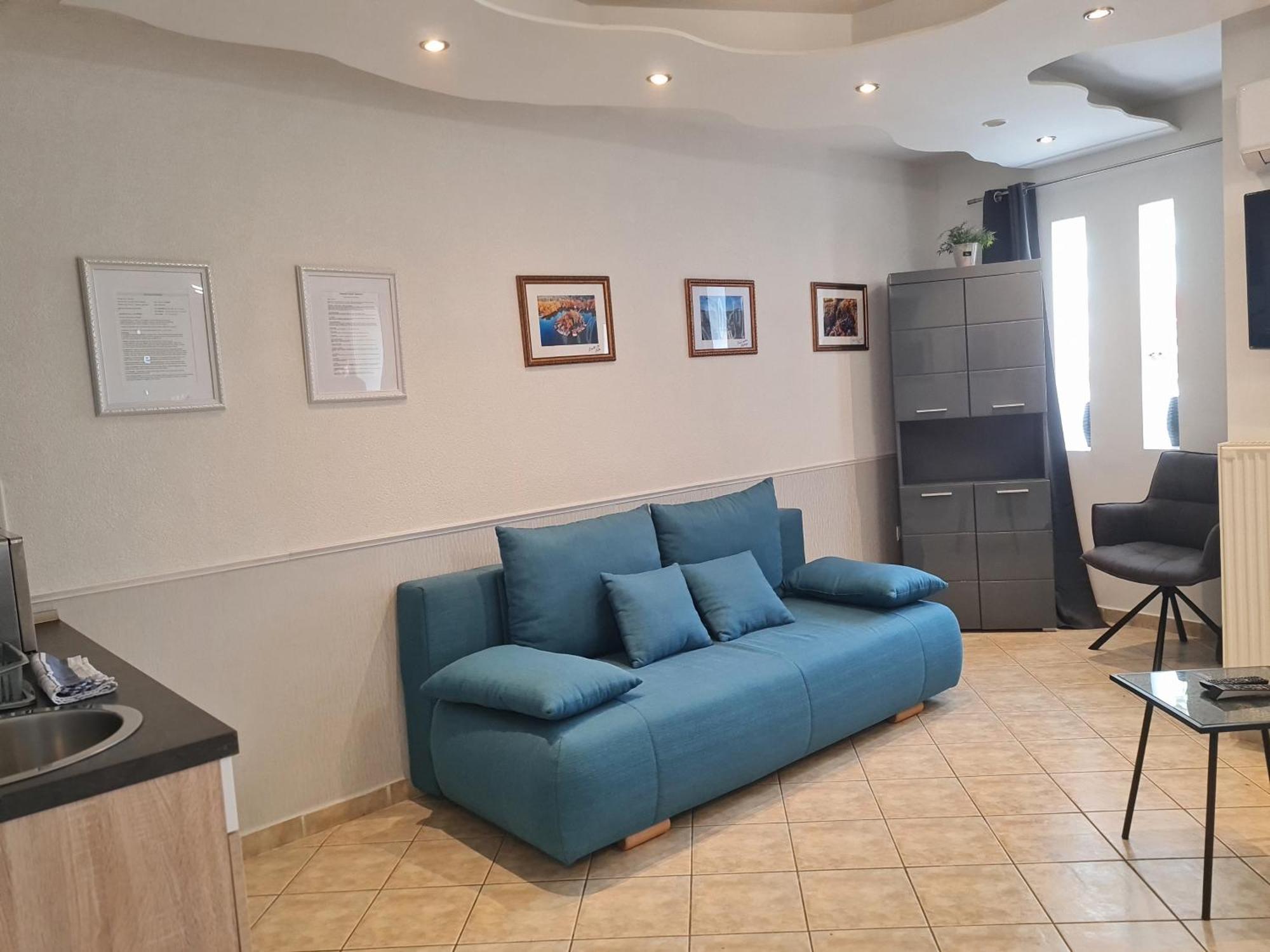 Csever Apartman Tata Exterior foto